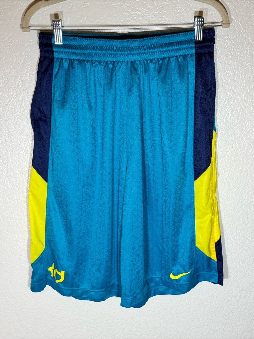 Nike Kevin Durant Basketball Shorts Men’s Large Blue Yellow Dri Fit Gym Athletic